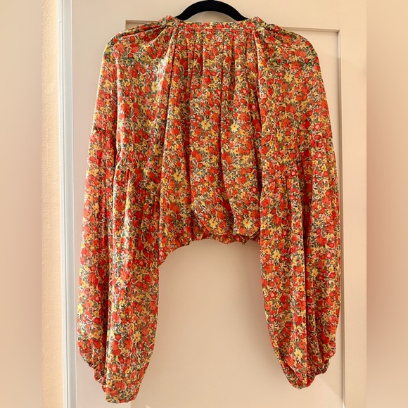 Lulu's Vibrant Floral Blouse - Picture 2 of 2